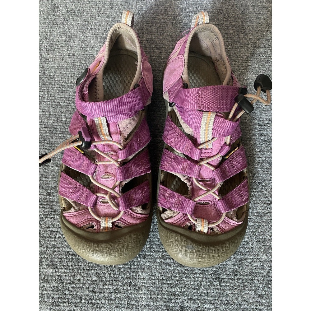 Keen Newport H2 Waterproof Hiking Sandals Purple/Black size 5